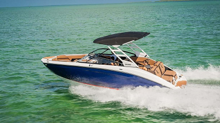 Катер Yamaha 252SD